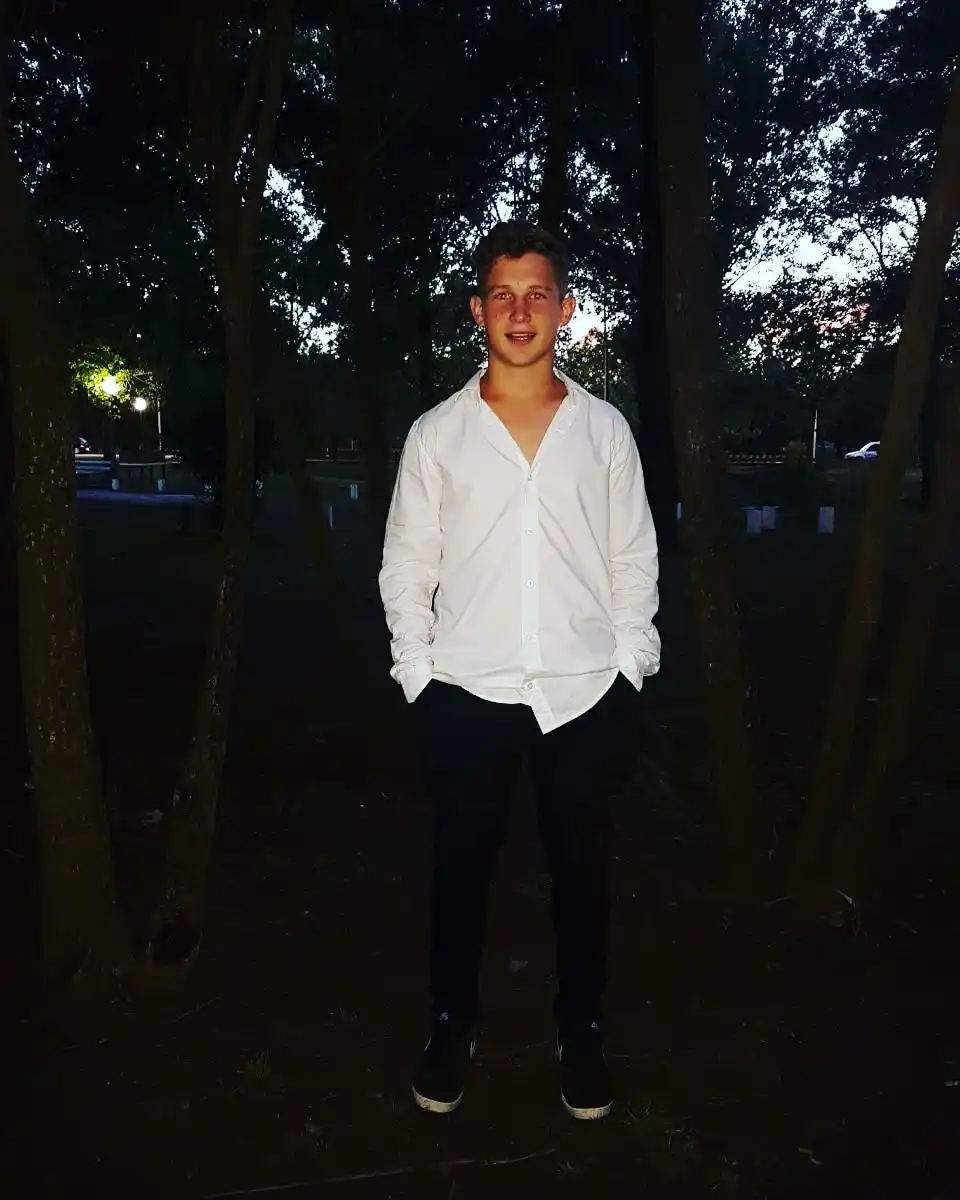 Tuvo la oportunidad de vivir en Alemania realizando un trabajo social