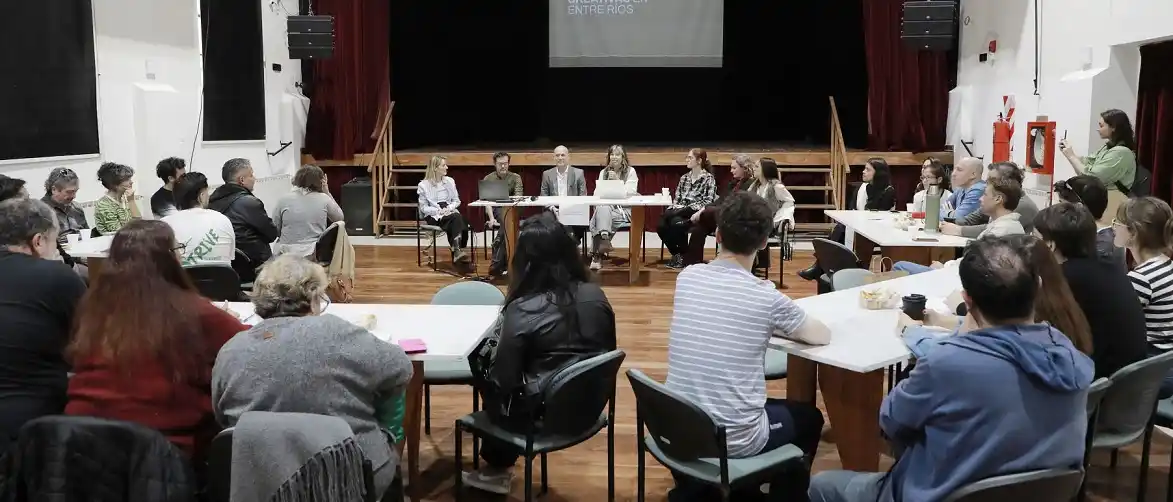 Promueven el trabajo colaborativo para el desarrollo de las Industrias Culturales y Creativas en Entre Ríos