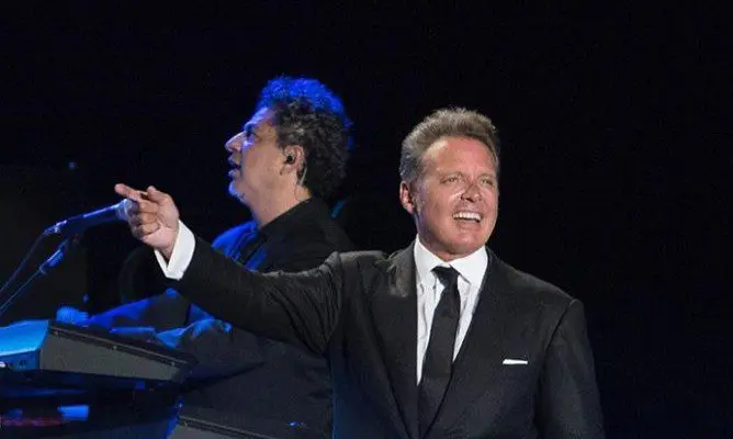 Tiktoker «invade» casa que fue de Luis Miguel (Video)