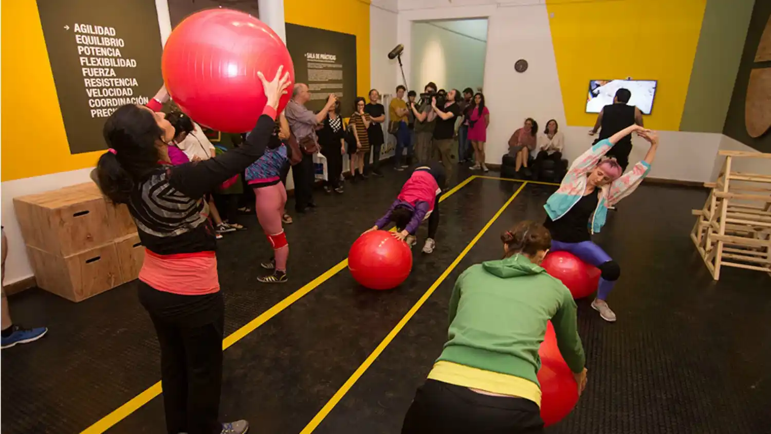 Taller para reflexionar sobre los museos en el Rosa Galisteo
