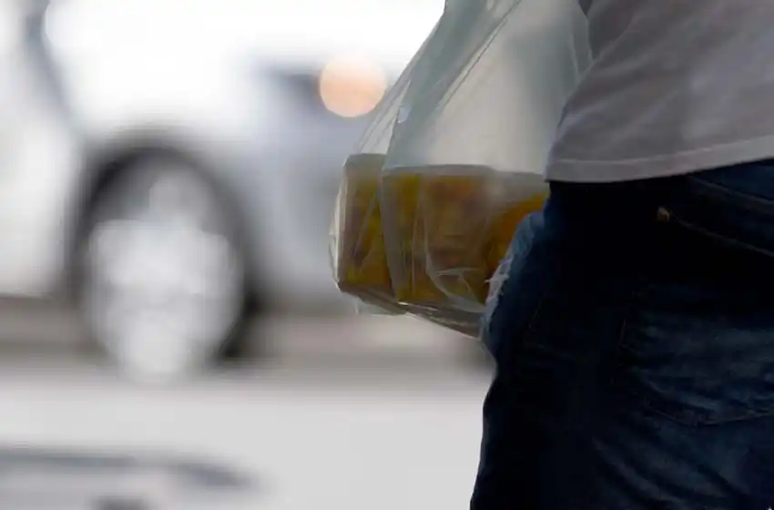 Pese a las lluvias, Rosario está bajo alerta naranja y se espera un jueves extenuante