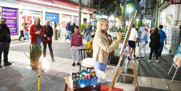 Primera edición de ����La Noche de los Comercios�"�"