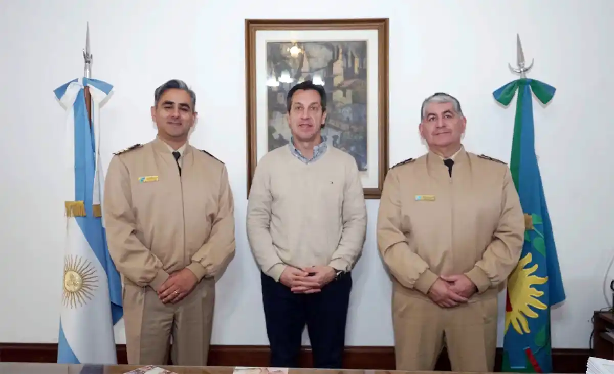 El Intendente se reunió con autoridades de Prefectura Naval Argentina