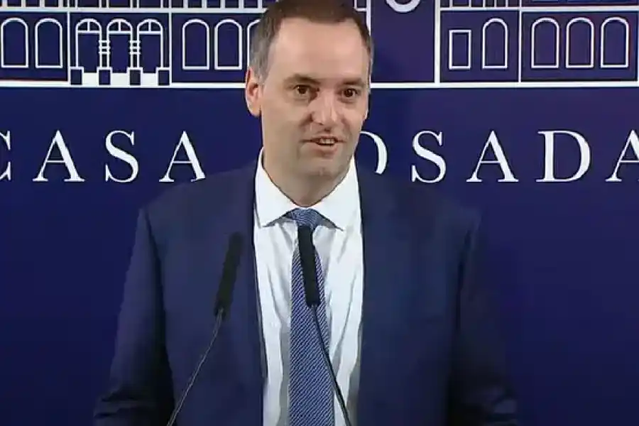 Adorni: Las medidas anunciadas por Caputo "eran inevitables para evitar una catástrofe"