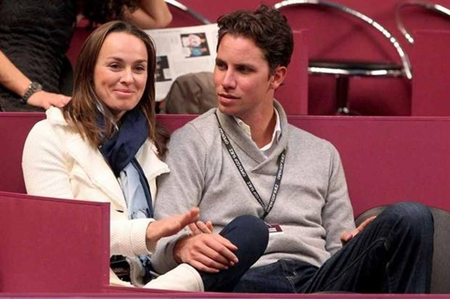 El ex marido de Martina Hingis la acusó por violencia de género