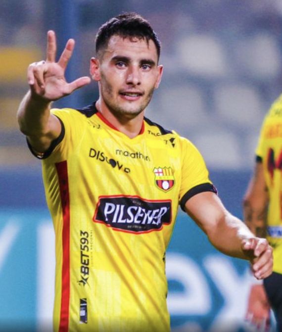 El gol de Emmanuel Martínez que selló la clasificación de Barcelona
