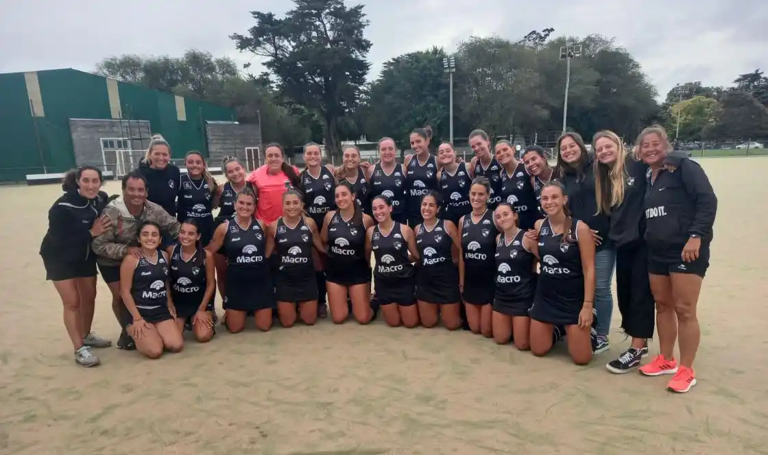 Cuatro líderes se sostienen en el Torneo Oficial