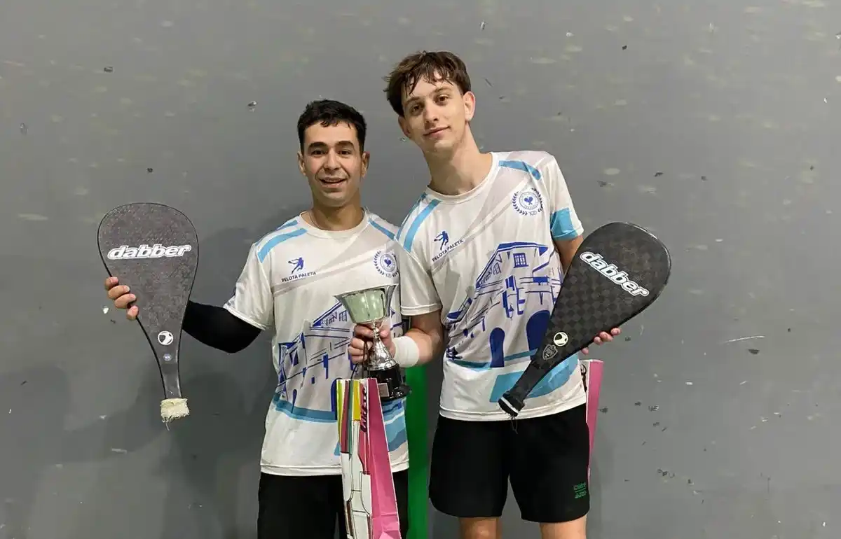 El Club de Pelota Chascomús brilló en el Provincial, con Primera B acariciando el ascenso