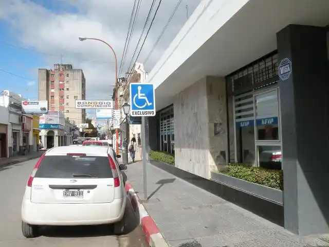 Libre Estacionamiento para discapacitados
