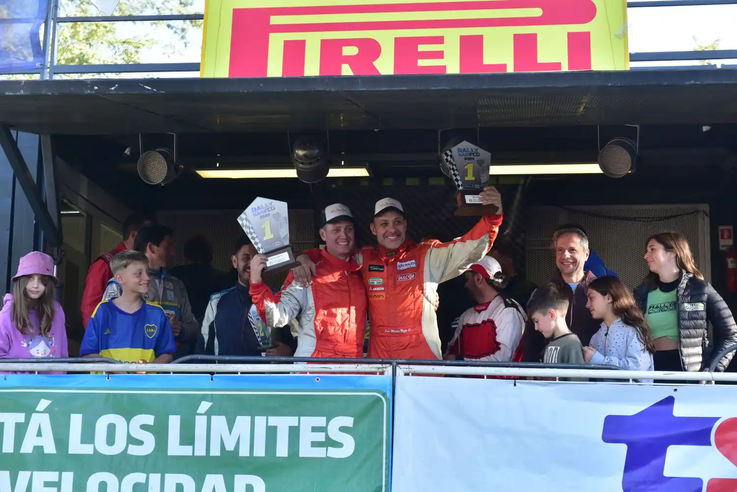 Mauricio Armando (navegante) y Luis María Vega (piloto), ganadores en 2023 del trofeo Ciudad de San Francisco a los mejores representantes locales en el rally de nuestra ciudad.