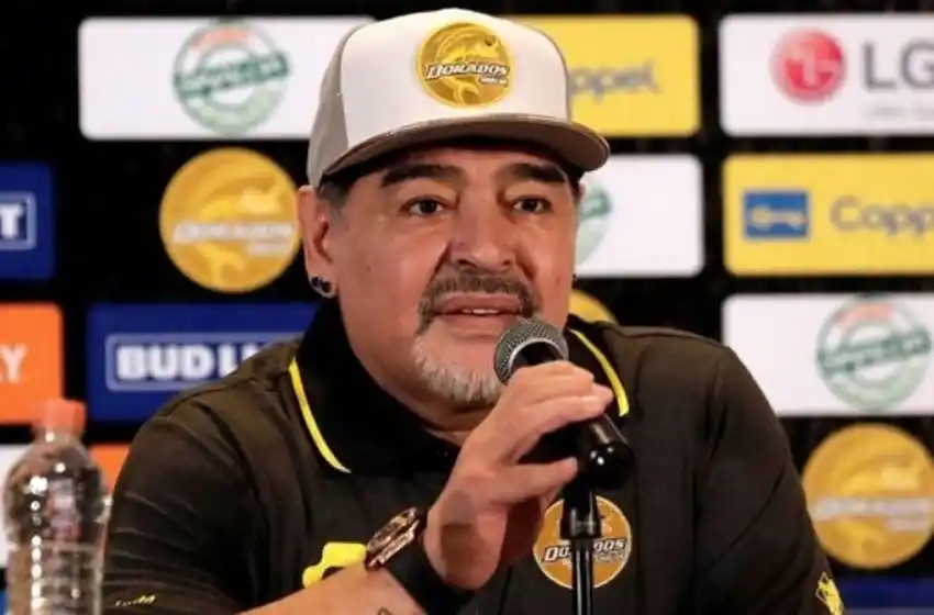 Maradona: «Tapia hizo todas burradas»