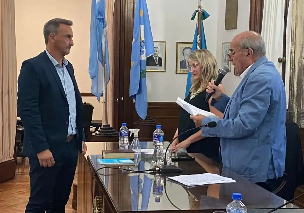 Nueve de Julio: Por el concejal que asumió por la renuncia de Zabaleta, se dividió el bloque Juntos UCR