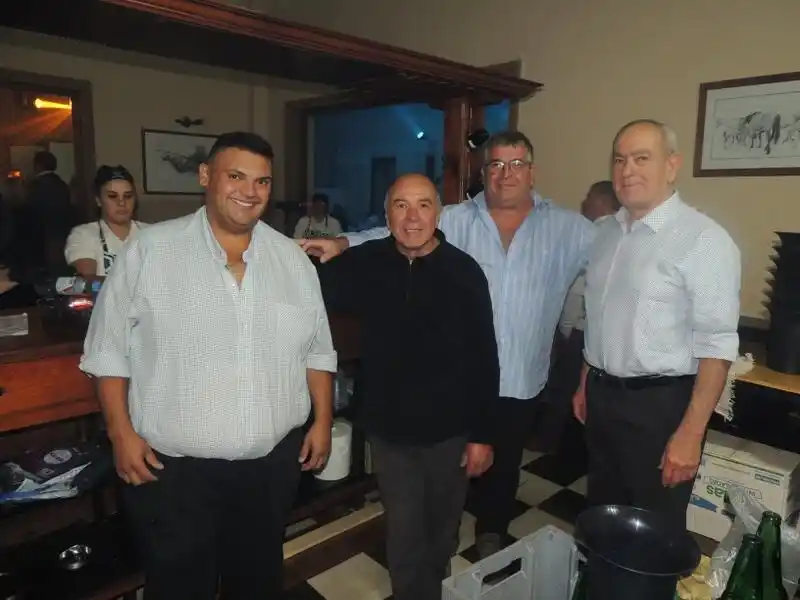 El Jockey Club Gualeguay celebró el 25 de Mayo con su tradicional cena de gala