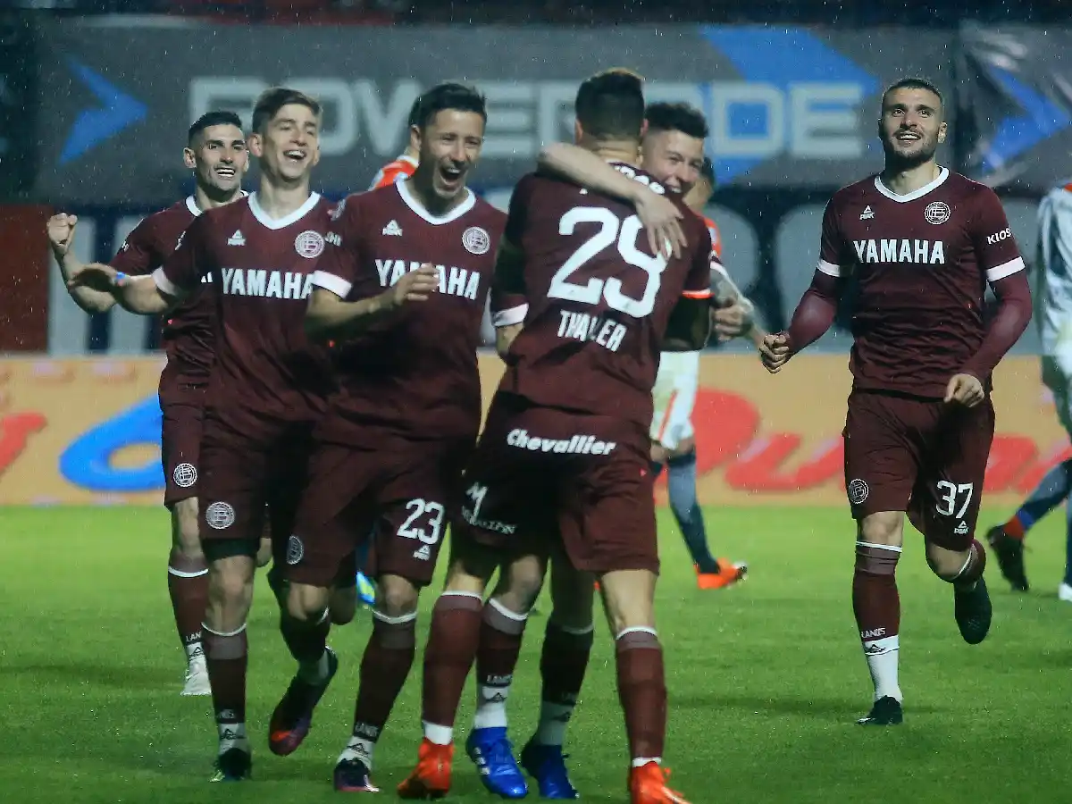 San Lorenzo ganaba 2 a 0 pero Lanús se lo empató