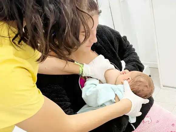 Destacan el rol clave de la información y el acompañamiento a las mamás para una lactancia adecuada