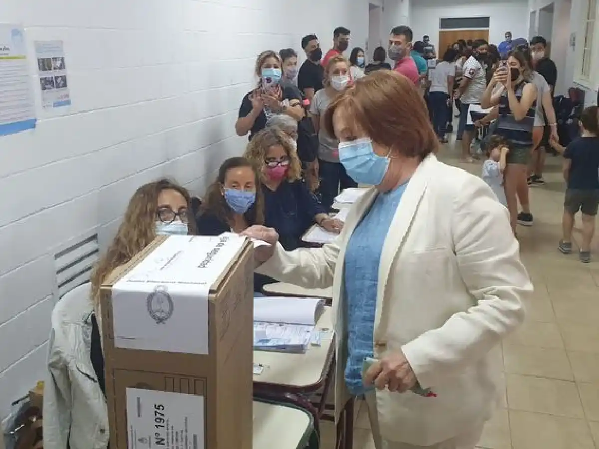 Vigo: "El país no puede ir para adelante sin las provincias"