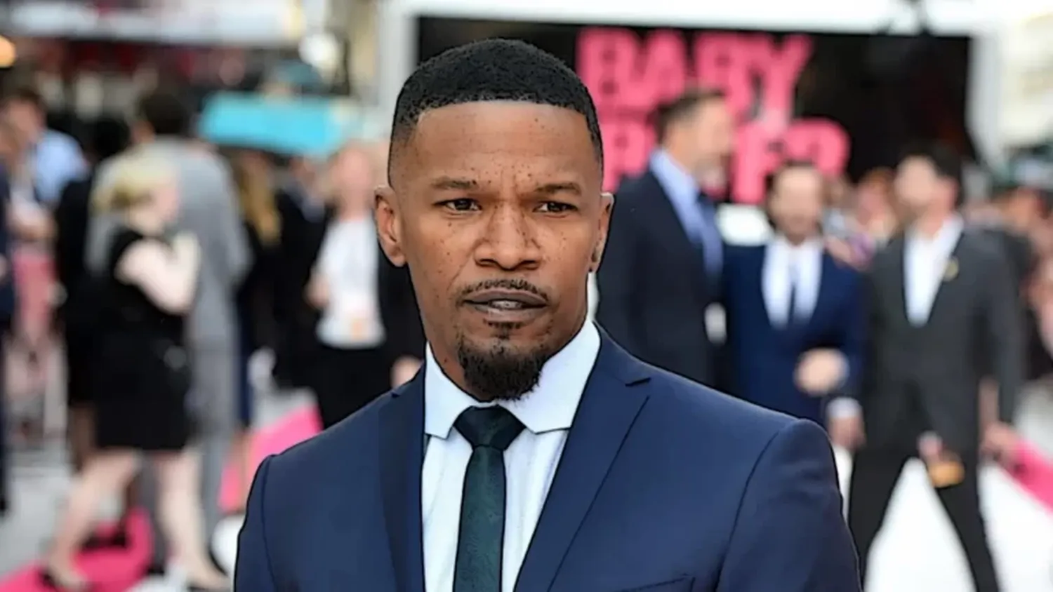 El actor estadounidense Jamie Foxx habría quedado “ciego y paralizado” tras vacunarse contra el Covid-19