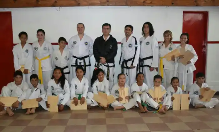 Alejandro Yapuncic en su visita a Estación Chapadmalal. 