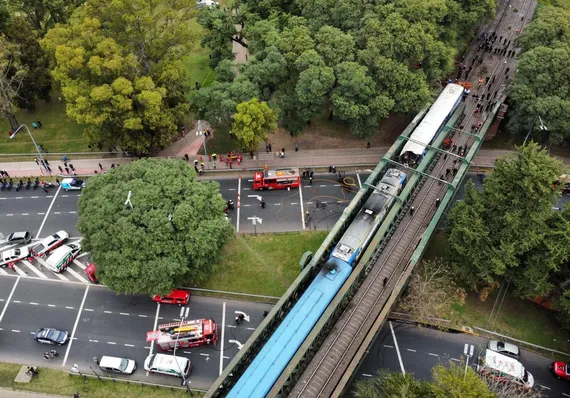El SAME asistió a casi 100 heridos y 55 fueron trasladados por el choque de trenes en Palermo