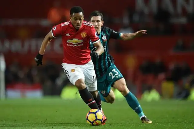 El United de Mourinho igualó sin goles con el Southampton de Pellegrino
