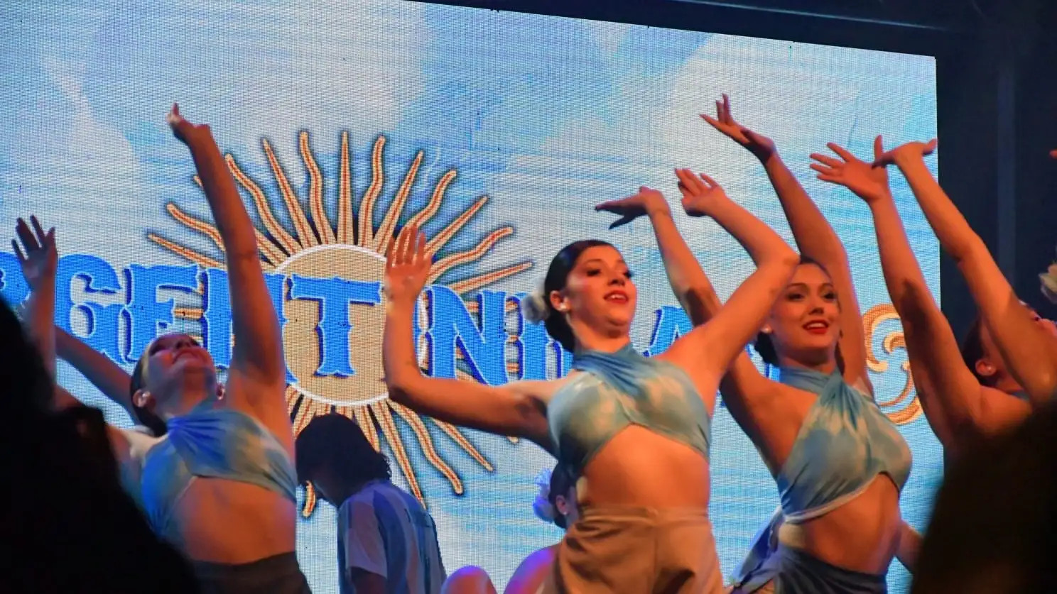 Escuela de Danzas Folklóricas
