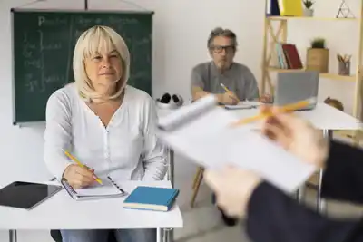 ¿Quién forma a los que forman?