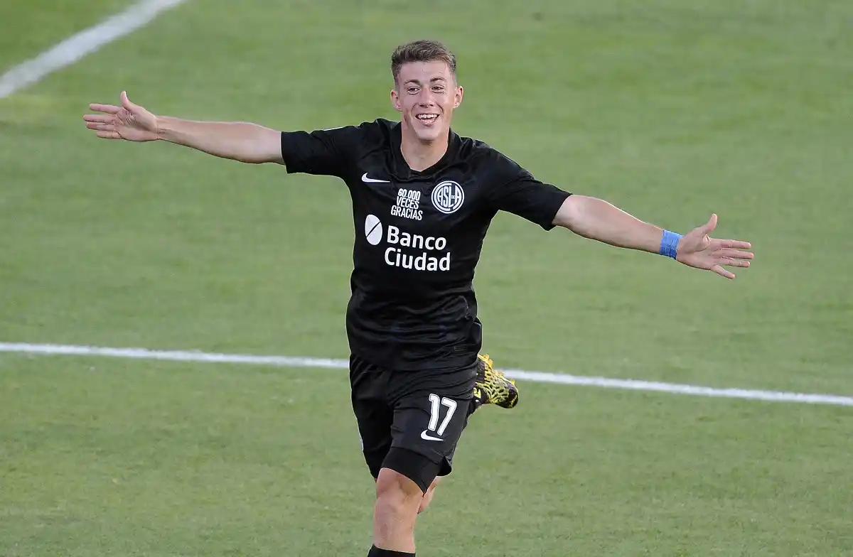 San Lorenzo fue superior y derrotó a Estudiantes en el Nuevo Gasómetro