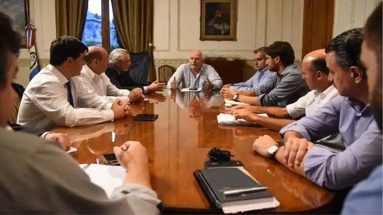 Rosario: Lifschitz encabezó reuniones por los hechos de violencia