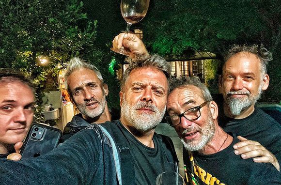 Los Pericos preparan un “asado con amigos” virtual para volver a los escenarios
