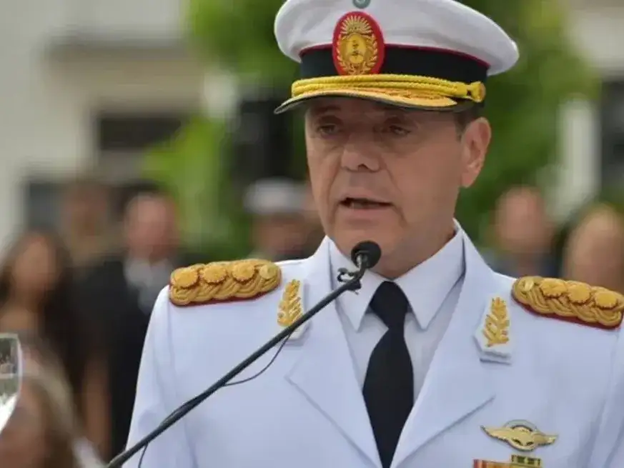 Carlos Presti es el nuevo ministro de Defensa tras dejar la jefatura del Ejército.