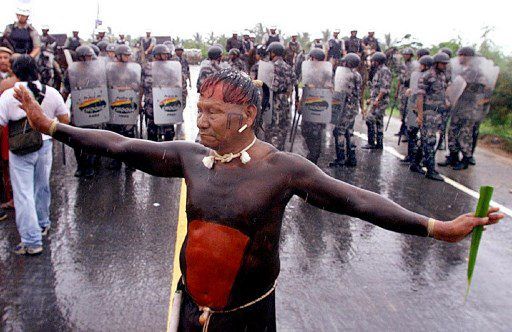 ALERTAN ASOCIACIONES INDÍGENAS: Casos de COVID-19 se disparan en tierra yanomami de Brasil