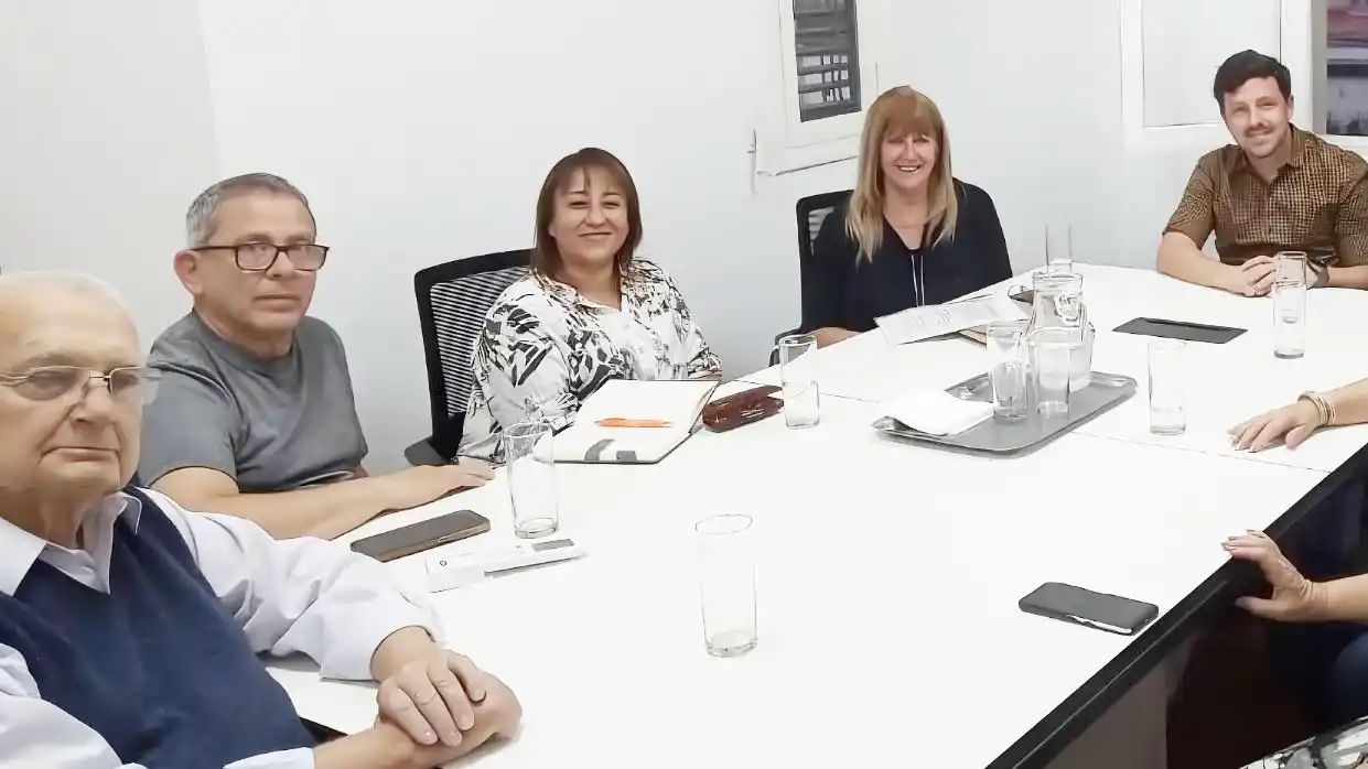 FEF reafirmó el 82% móvil tras reunión con jubilados