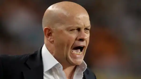 Crisis en Racing: Renunció el DT Carlos Ischia