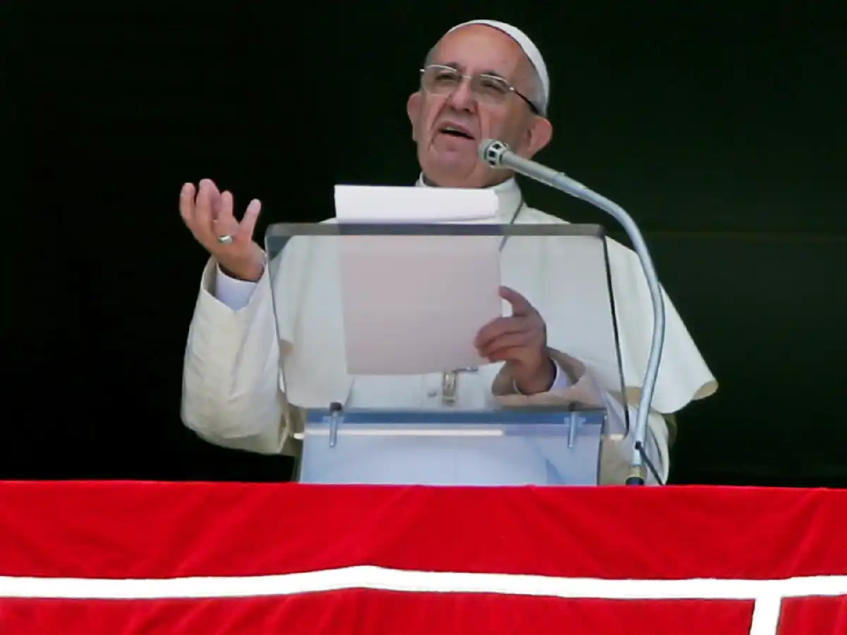 Francisco pidió el "fin del sufrimiento" de los venezolanos