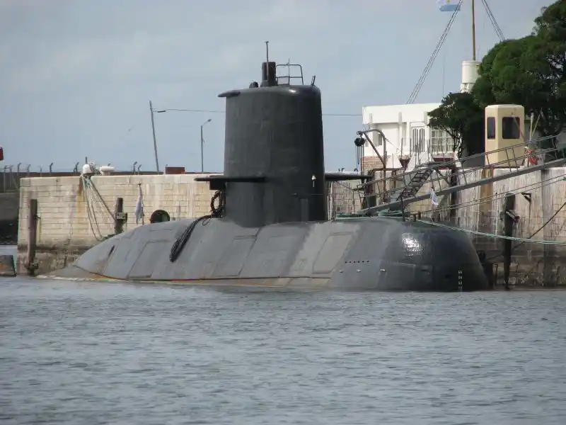 ARA San Juan: la Armada aseguró que investiga nuevos contactos