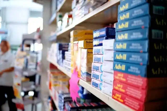 Baja en el poder adquisitivo impide compra de medicinas