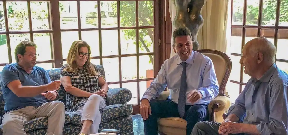 Sergio Massa y Roberto Lavagna se mostraron juntos y debatieron sobre economía y las elecciones