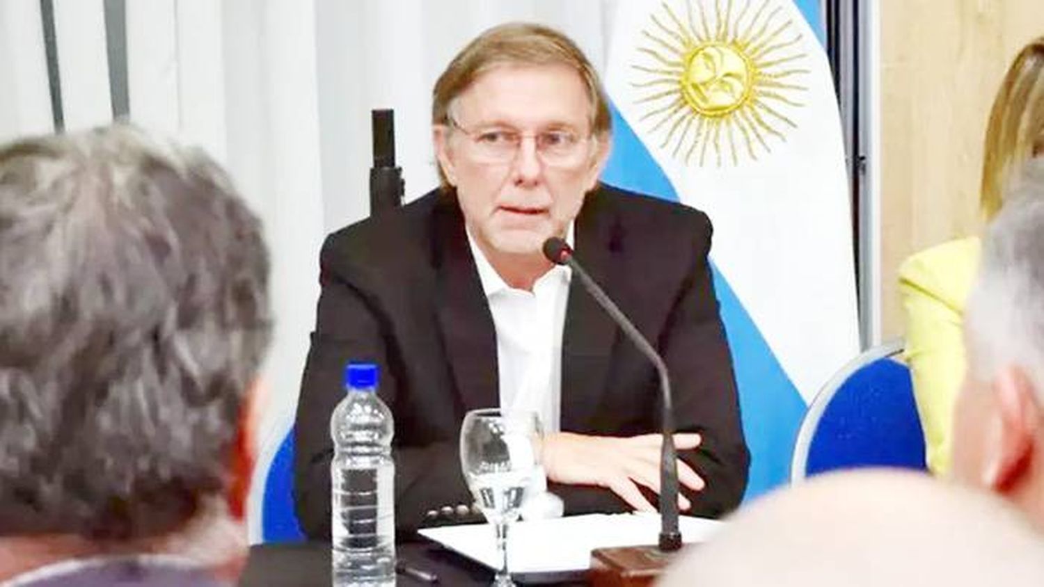 Tras la reunión:  ����No es posible salir del  esquema de retenciones�"�"