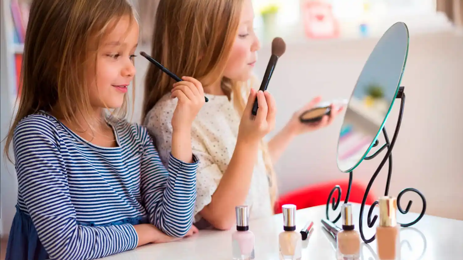 Se ordenó retirar maquillajes para niños del mercado: ¿qué productos están prohibidos y por qué?