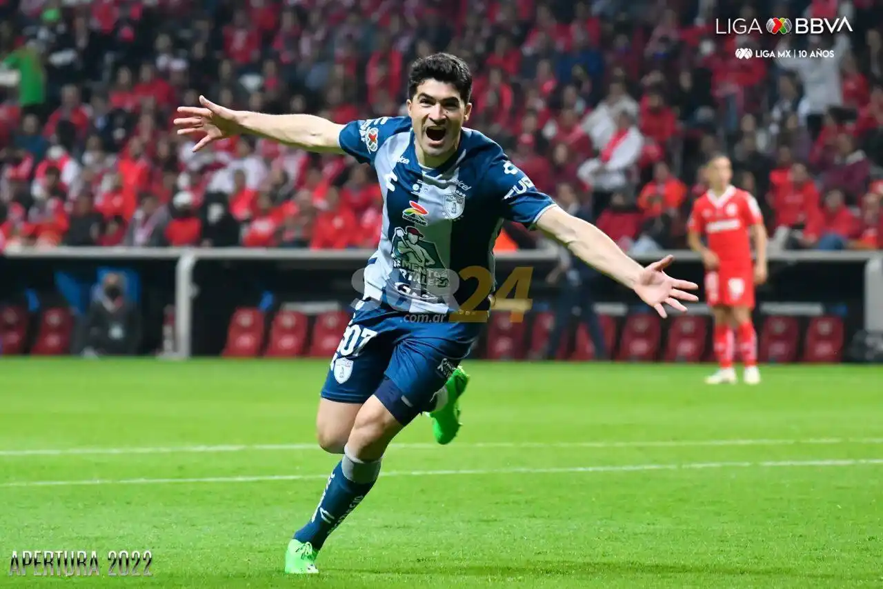 Con un gol de Nicolás Ibáñez, Pachuca goleó en la primera final y quedó a un paso del título
