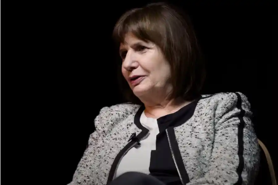 Un funcionario de Bullrich renunció por la arremetida de Milei contra Chubut