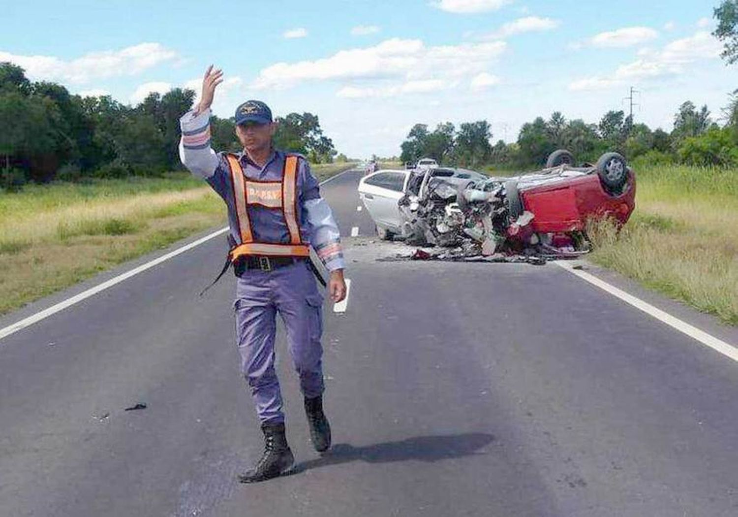 Seis víctimas fatales y un herido 
grave en siniestro vial en la ruta 11