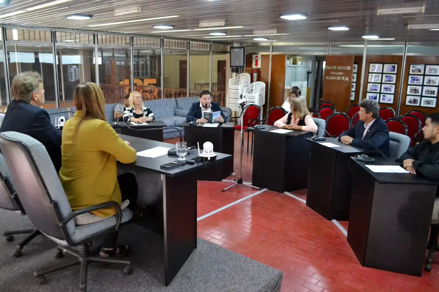 Leonel Maximino, Concejo de Firmat - 1