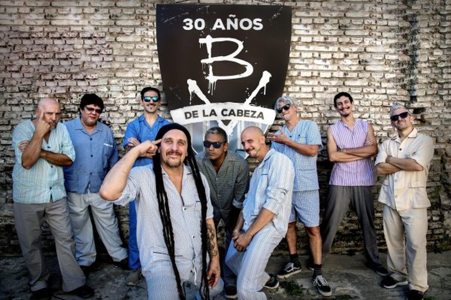 Bersuit Vergarabat celebra 30 años de amistad con "De la cabeza 2"