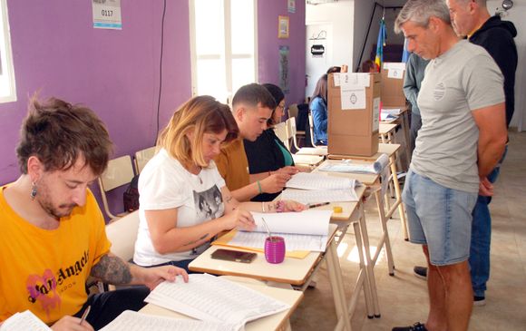 Última semana para el cierre de listas de candidatos a concejales