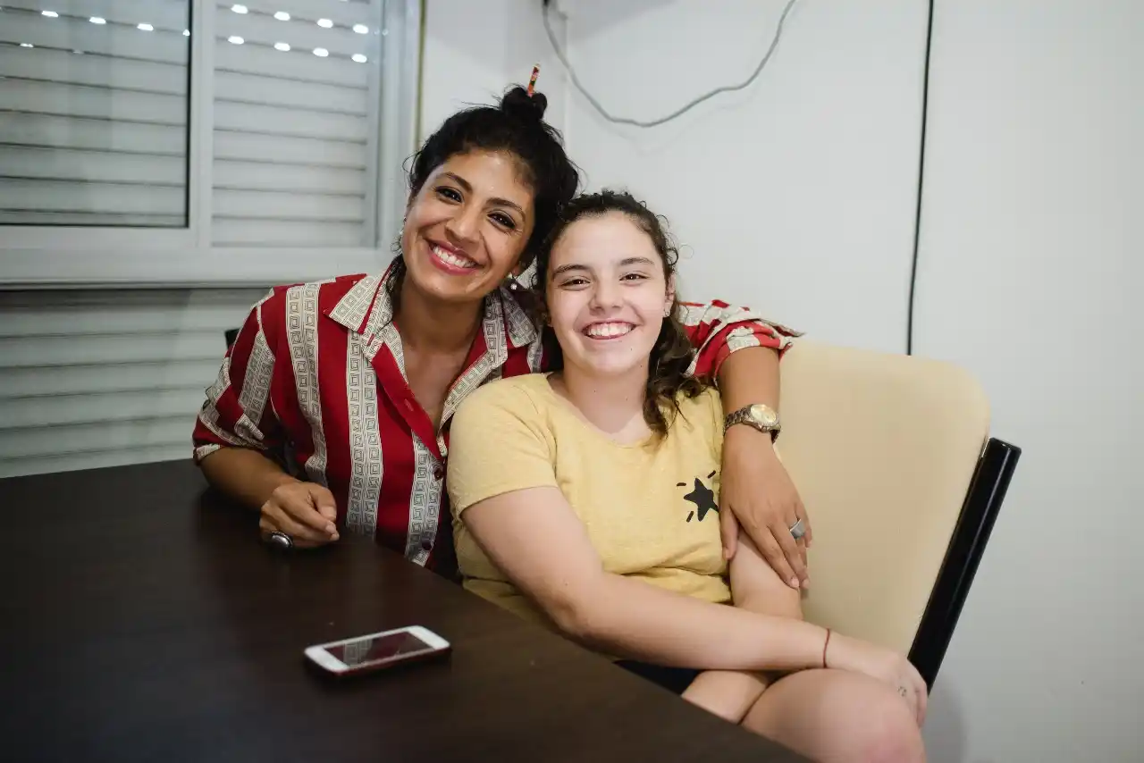 Ambar, la adolescente que conmovió con su voz y solidaridad a Juana Viale