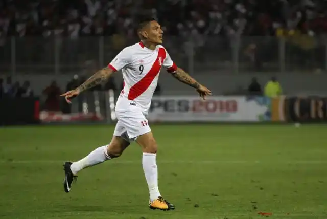 Paolo Guerrero dio positivo en control antidoping frente a Argentina