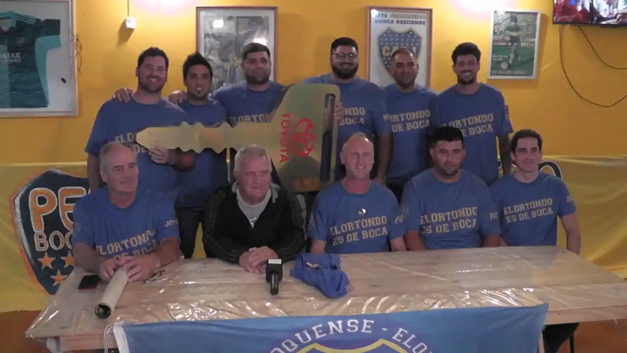 La llave de la felicidad: Hugo Gottardi y un regalo muy especial para la Peña Boquense de Elortondo