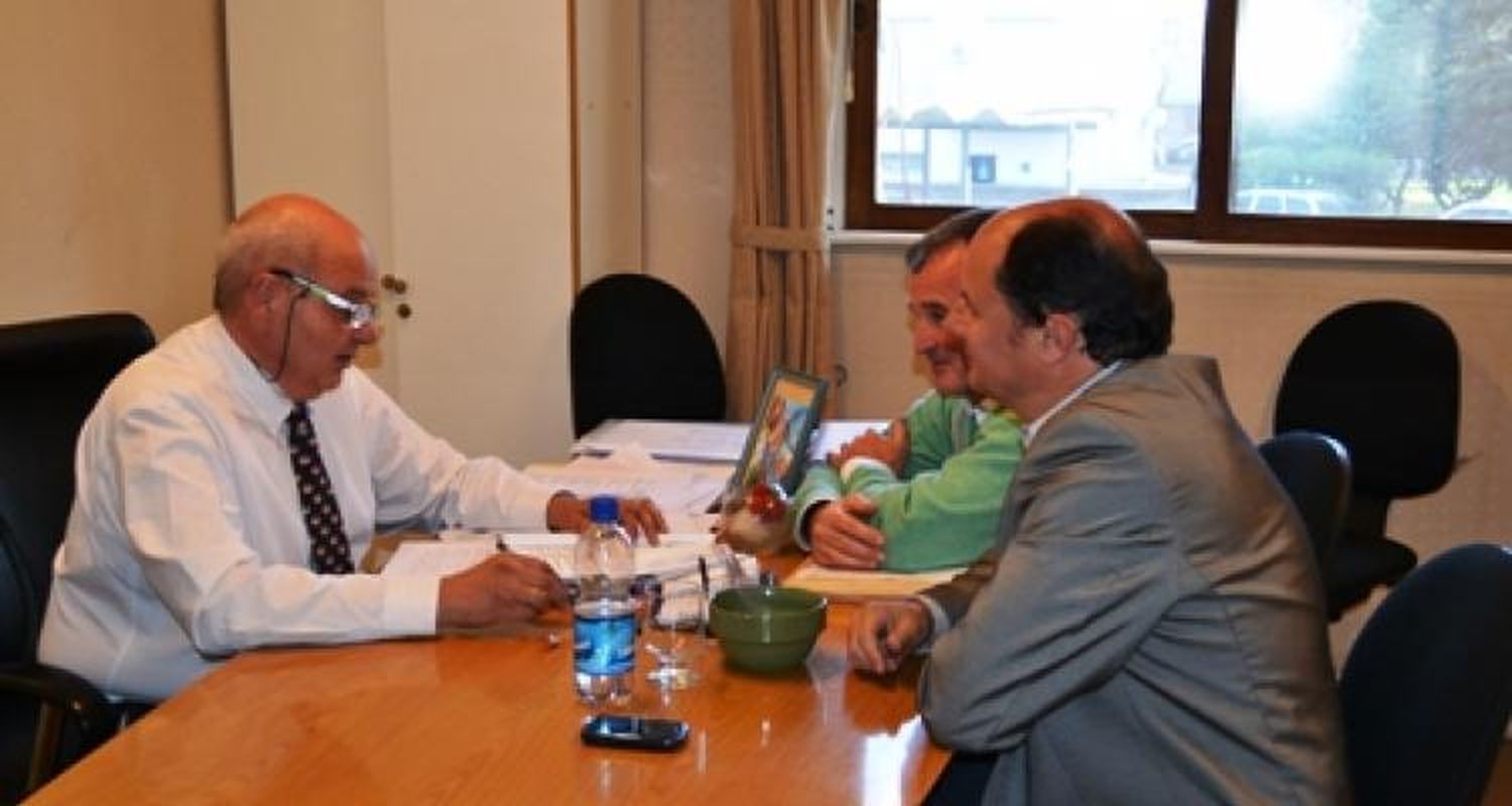 Guacone y Paladini estuvieron en los ministerios de Educación