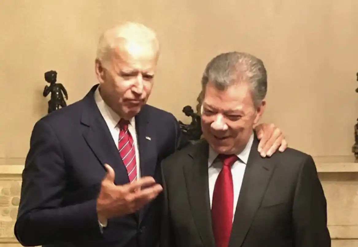 Santos: «Con Biden se abre proceso de transición hacia la democracia en Venezuela»